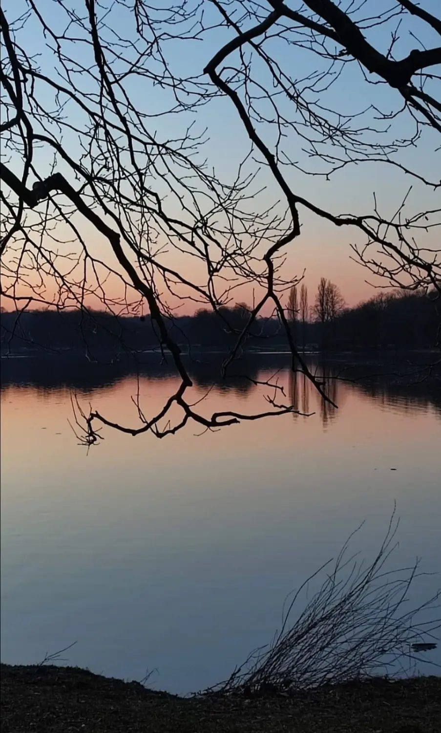 Sonnenuntergang mit Seeblick von Trauer Redner